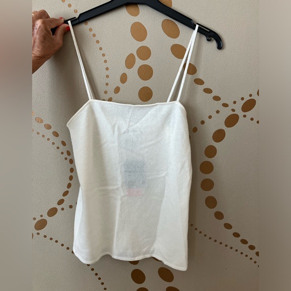 Zara Tops - Zara cream top